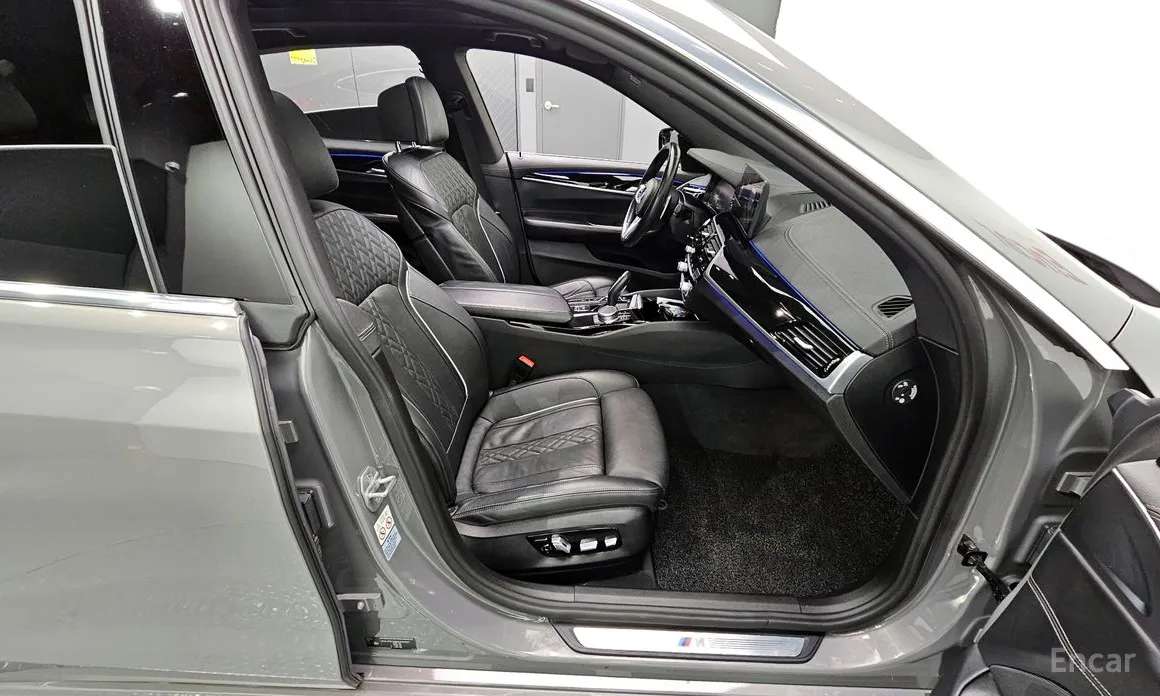 Photo 12 - BMW Gran Turismo