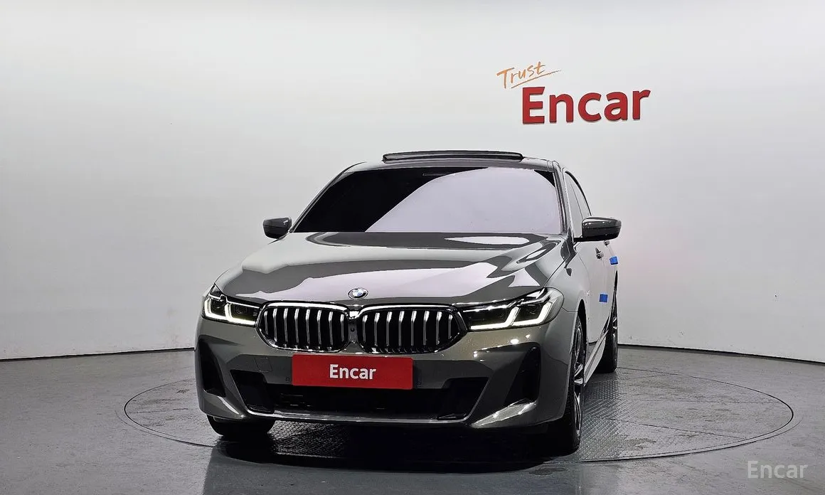 Photo 3 - BMW Gran Turismo