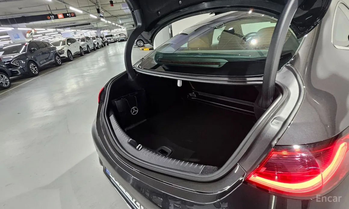 Фото 10 - Mercedes-Benz CLE-Class