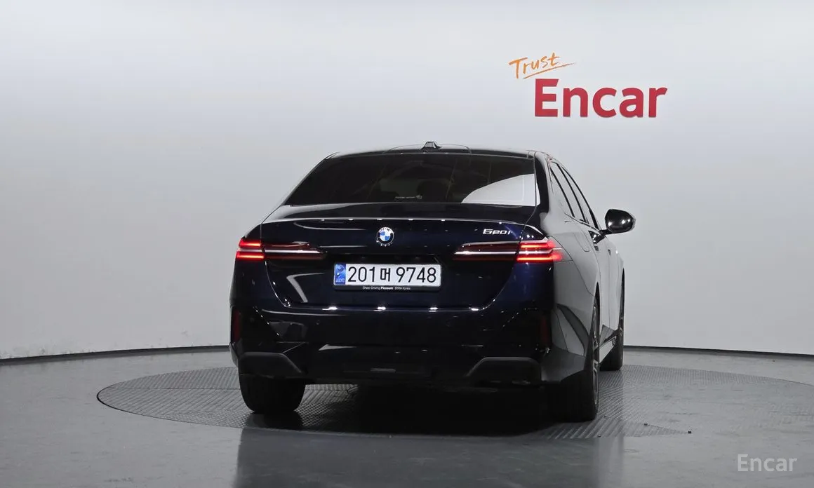 Фото 4 - BMW 5 Series