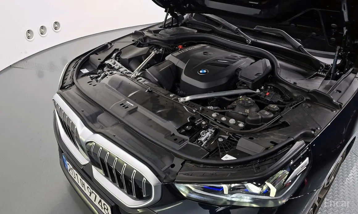 Фото 6 - BMW 5 Series