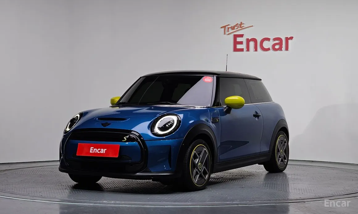 Фото 1 - Mini Cooper