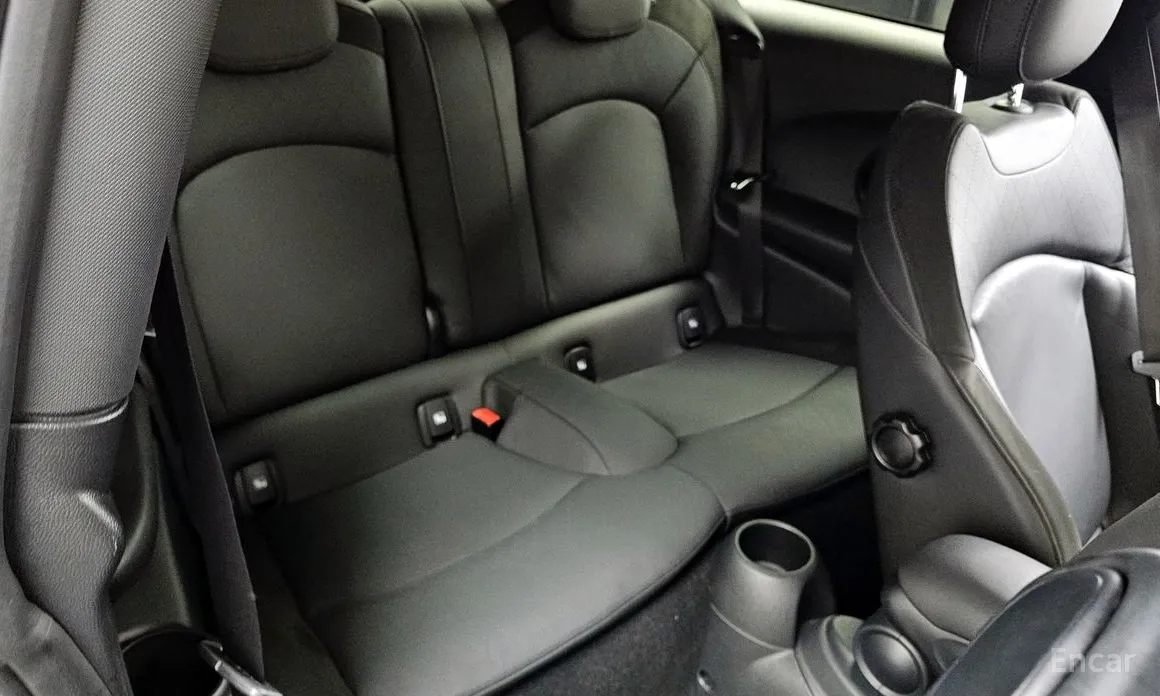 Фото 12 - Mini Cooper