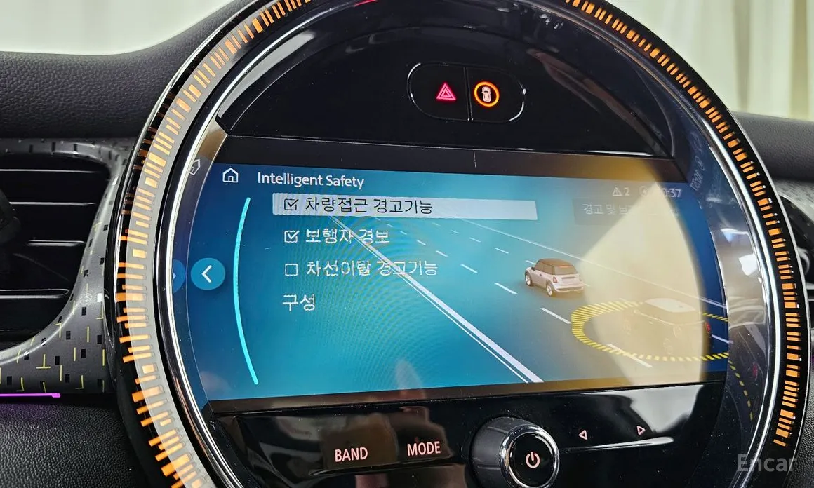 Фото 19 - Mini Cooper