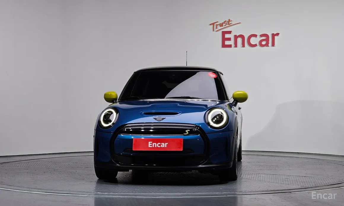 Фото 3 - Mini Cooper