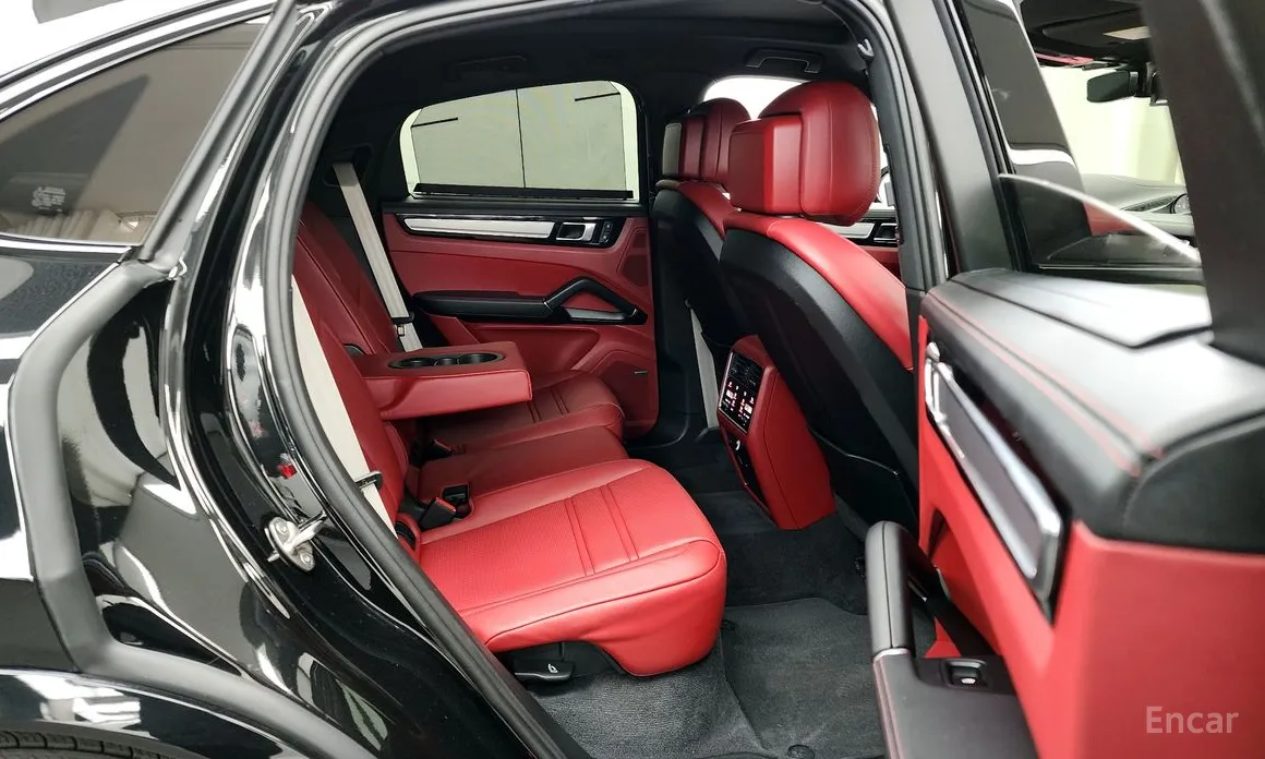 Фото 12 - Porsche Cayenne