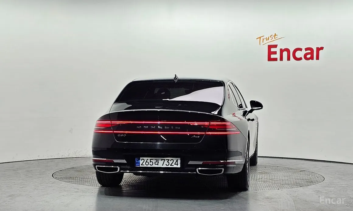 Фото 4 - Genesis G90