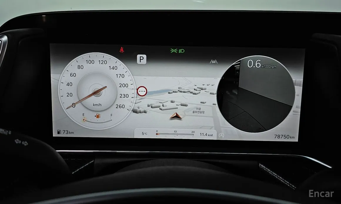 Фото 8 - Genesis G90