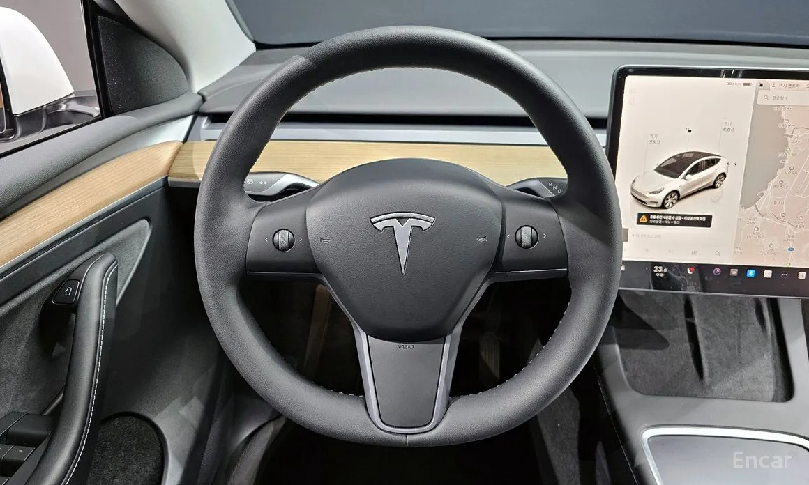 Фото 13 - Tesla Model Y