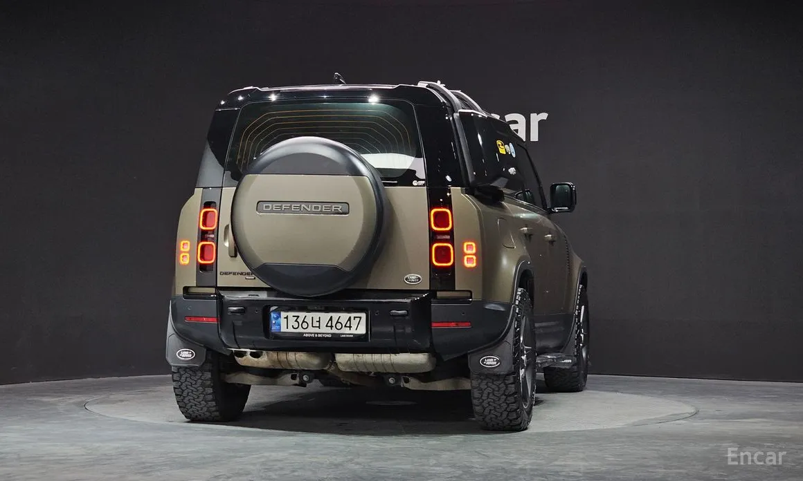 Фото 4 - Land Rover Defender