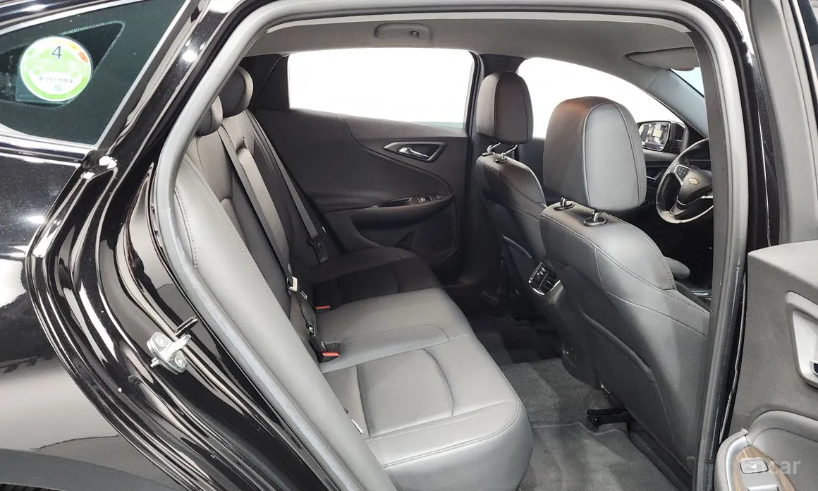 Фото 12 - Chevrolet Malibu