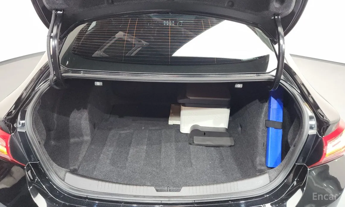 Фото 20 - Chevrolet Malibu