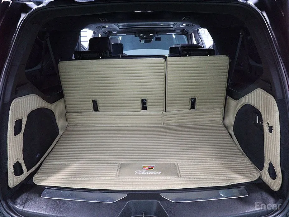 Фото 5 - Cadillac Escalade