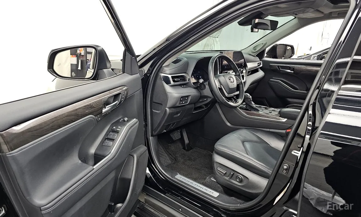 Фото 10 - Toyota Highlander