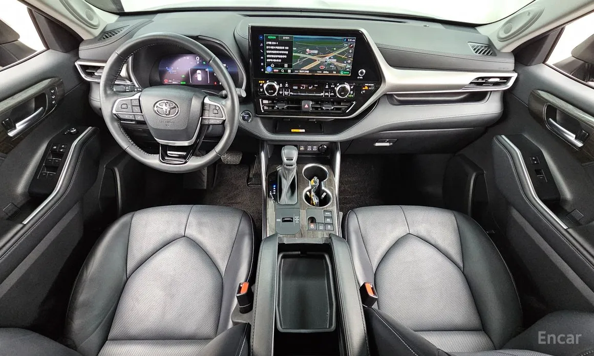 Фото 7 - Toyota Highlander