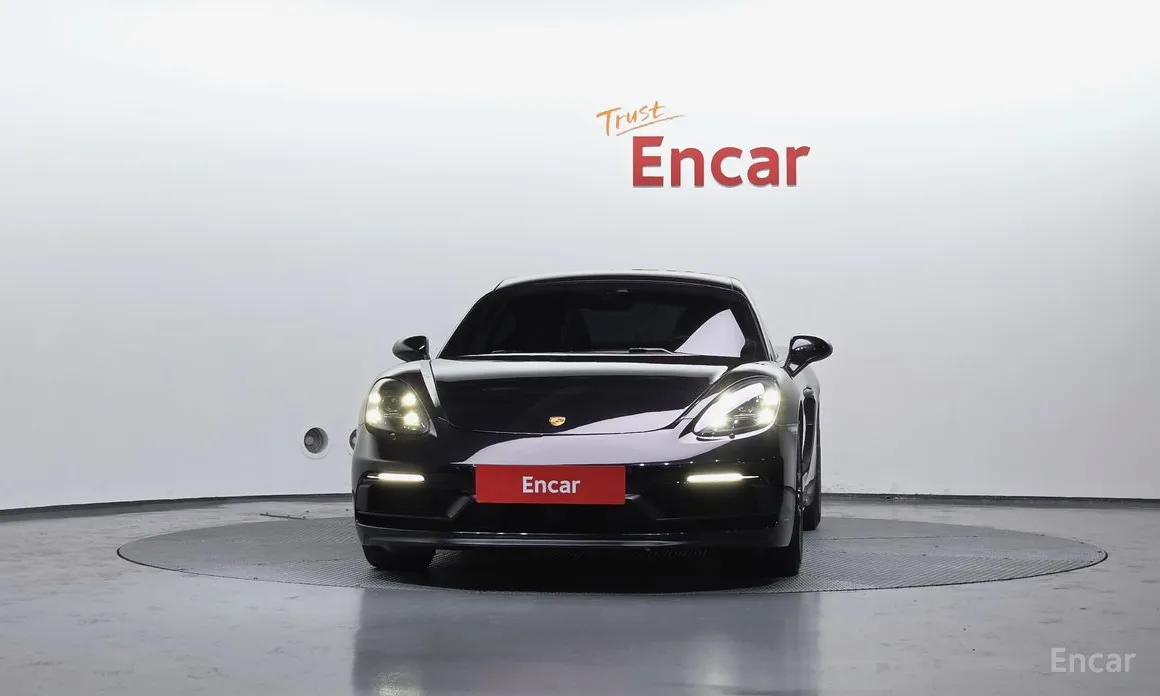 Фото 3 - Porsche 718