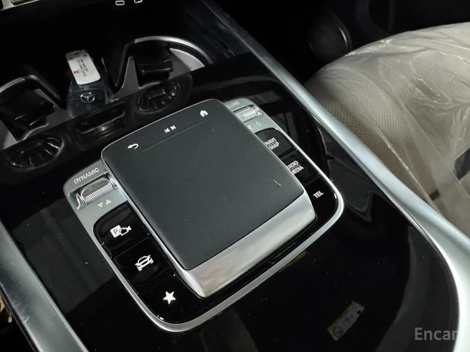 Фото 12 - Mercedes-Benz G-Class