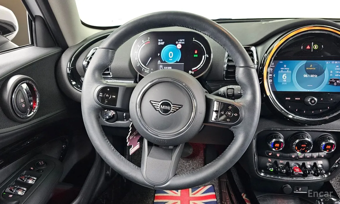 Фото 13 - Mini Clubman