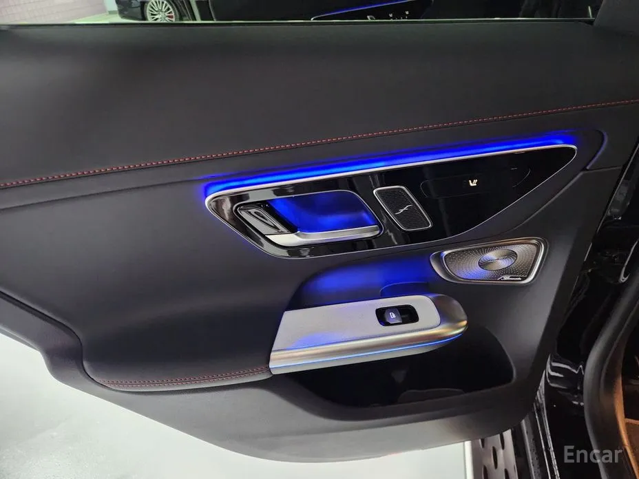 Фото 12 - Mercedes-Benz GLC-Class