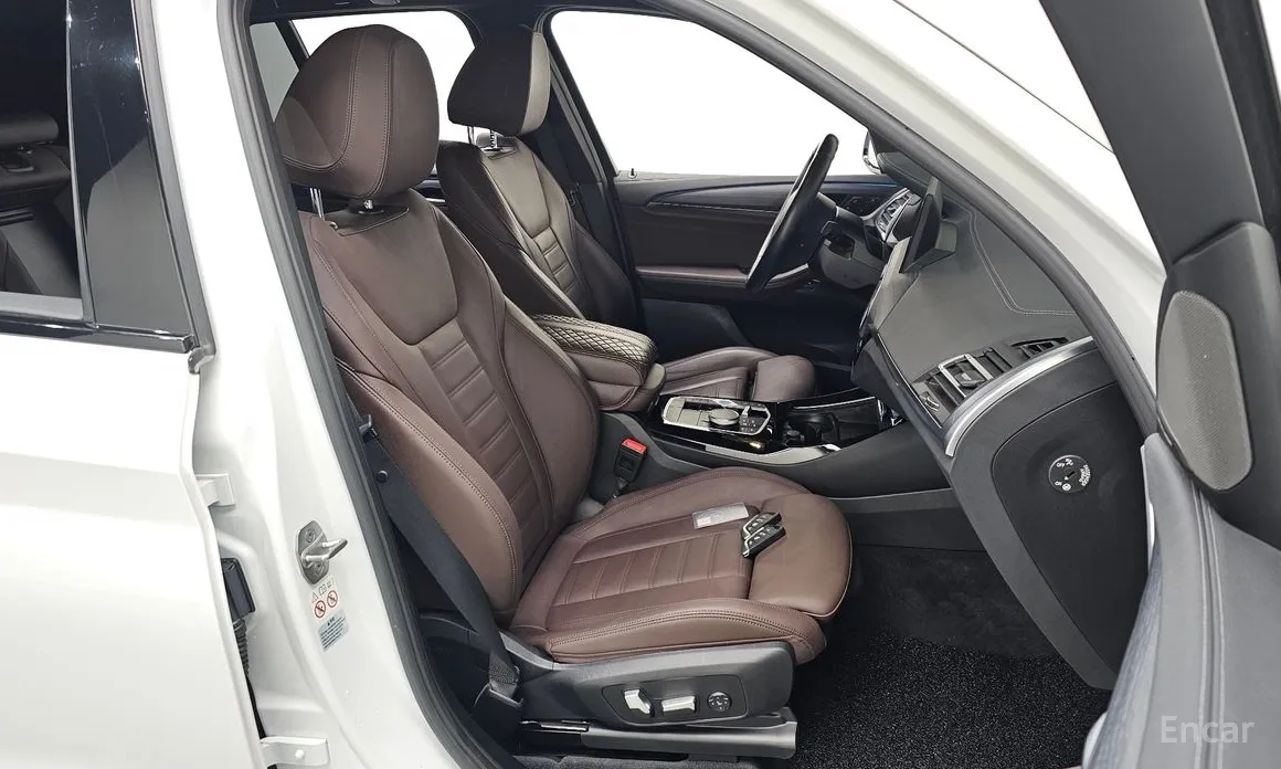 Фото 12 - BMW iX3