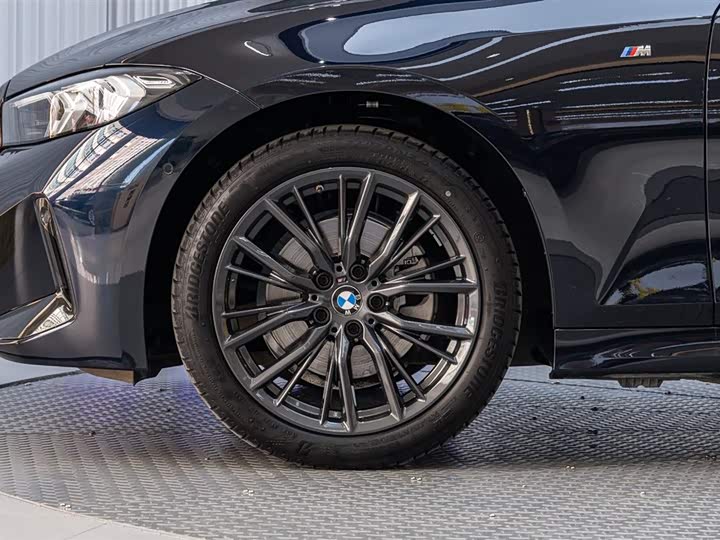 Фото 8 - BMW 3 Series