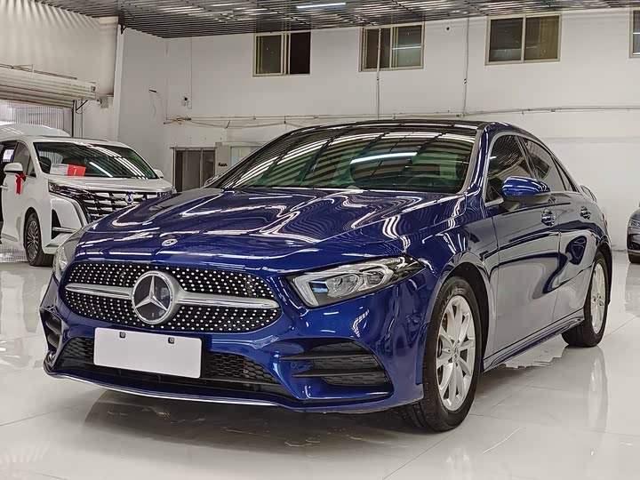 Фото 1 - Mercedes-Benz A-Class