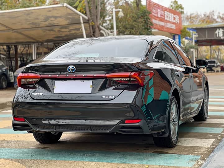 Фото 5 - Toyota Avalon