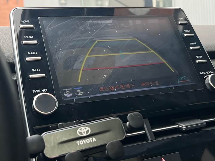 Фото 6 - Toyota Avalon