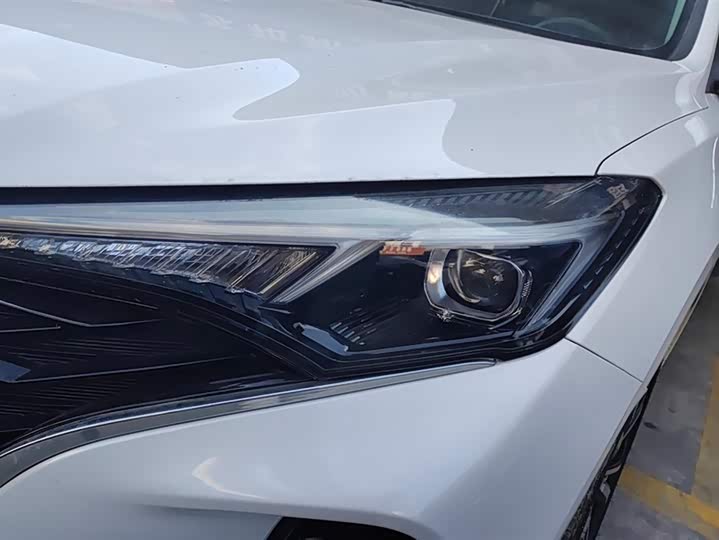 Фото 5 - Changan Eado Plus