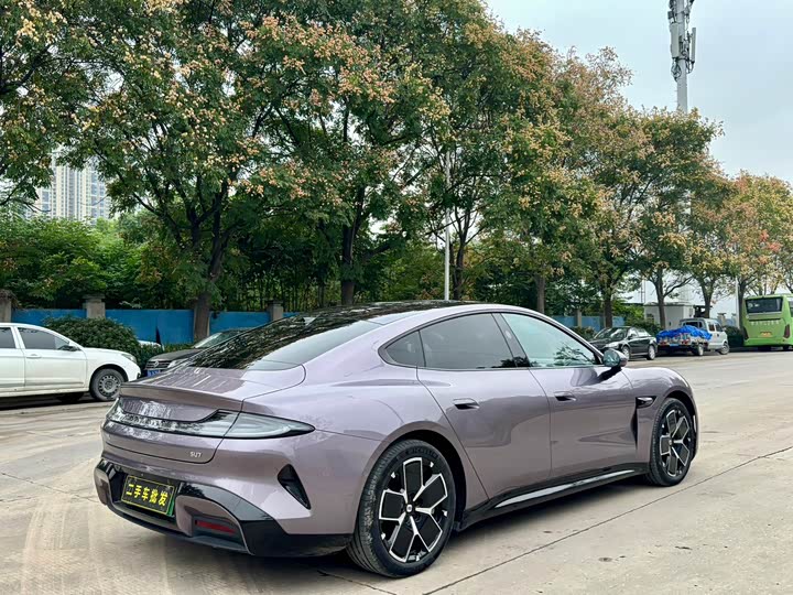 Фото 7 - Xiaomi SU7