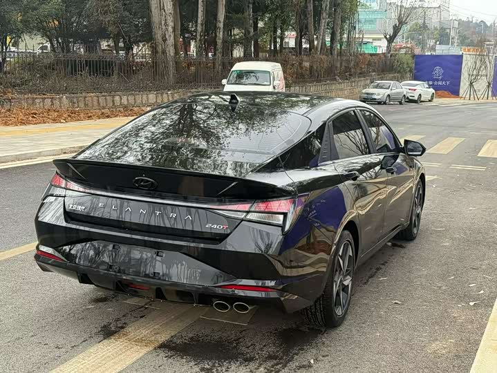 Фото 9 - Hyundai Elantra N line