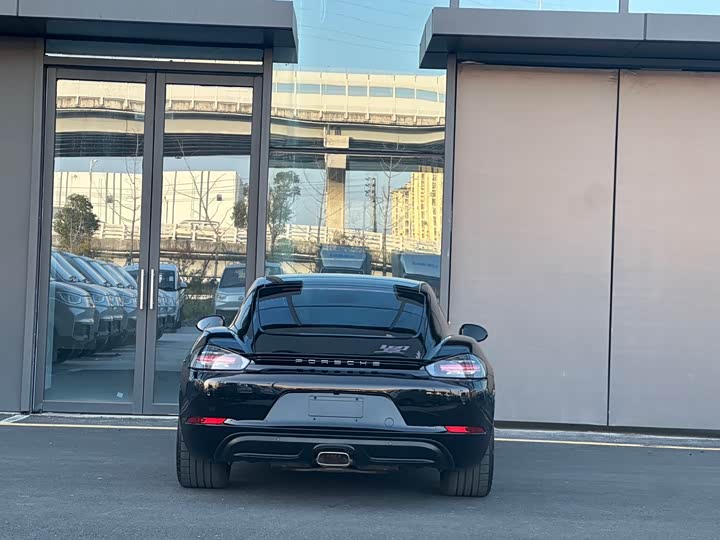 Фото 5 - Porsche 718