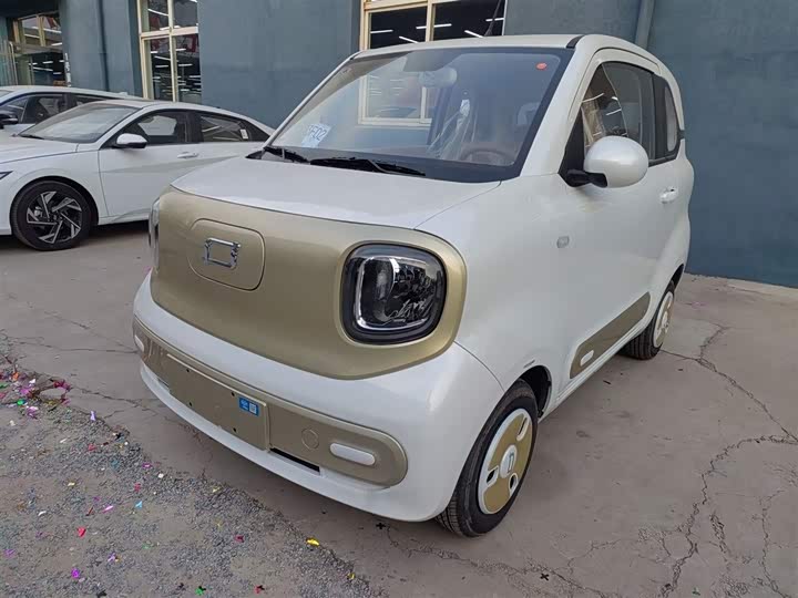 Фото 2 - Bestune Pony