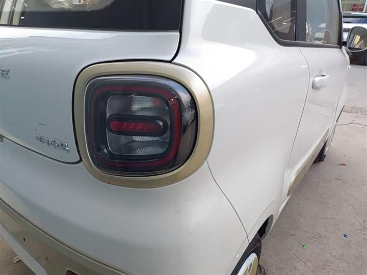 Фото 8 - Bestune Pony