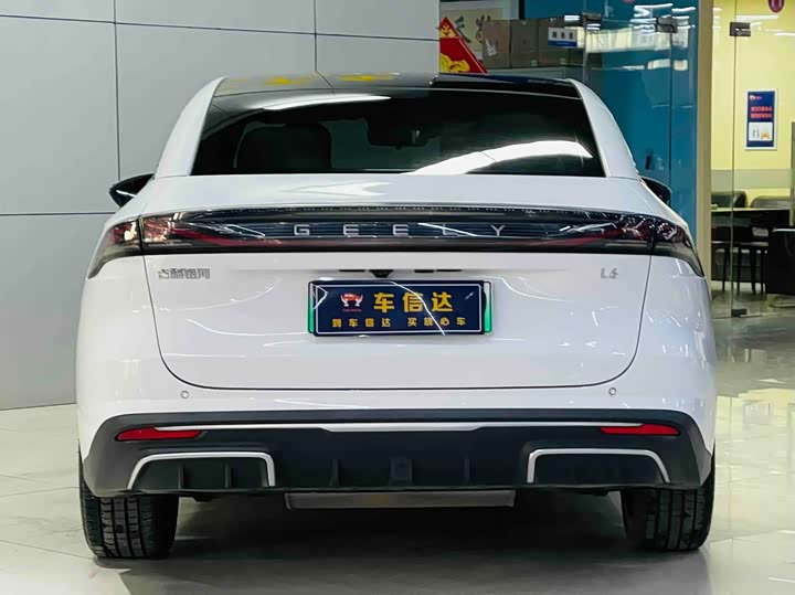 Фото 4 - Geely Galaxy L6