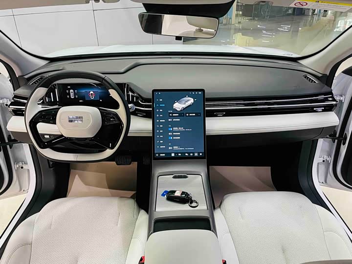 Фото 9 - Geely Galaxy L6