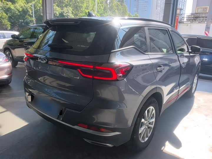 Фото 7 - Chery Tiggo 7