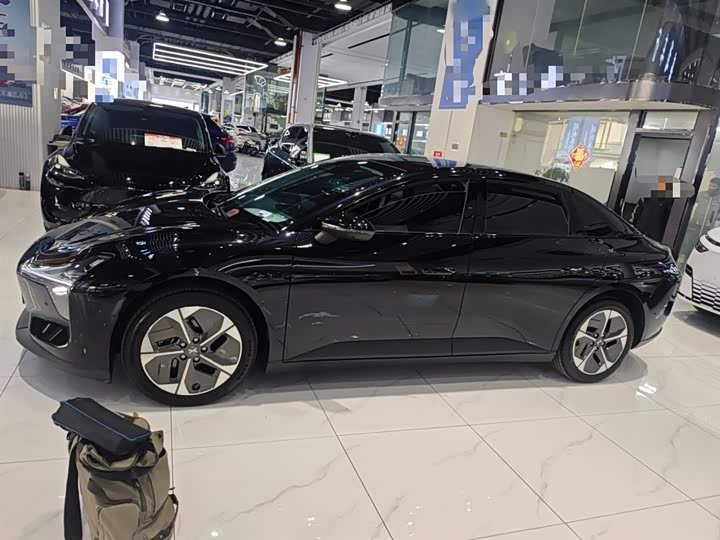 Фото 5 - XPeng Mona M03