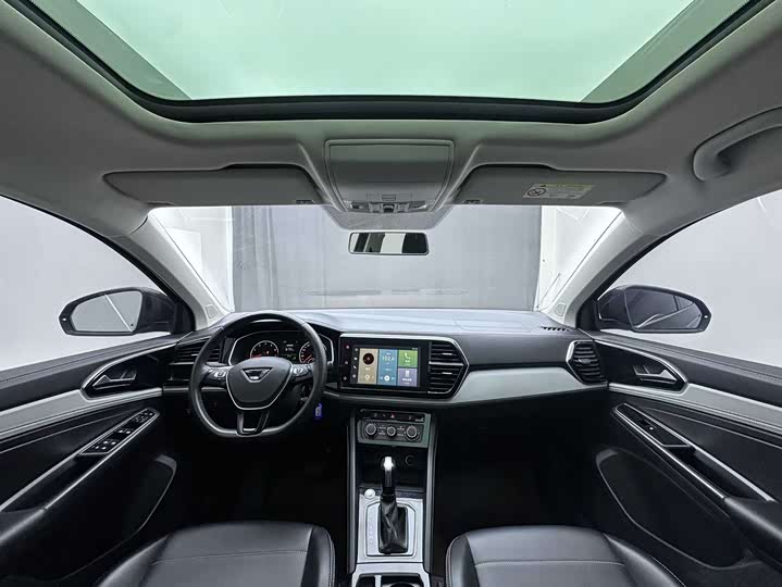 Фото 8 - Jetta VS7