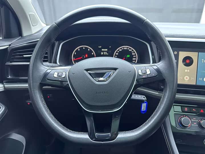 Фото 9 - Jetta VS7