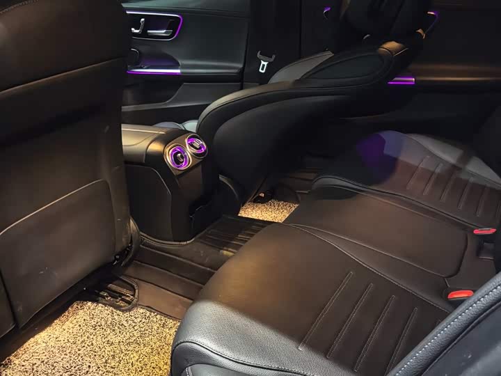 Фото 6 - Mercedes-Benz C-Class