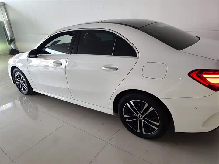 Фото 5 - Mercedes-Benz A-Class