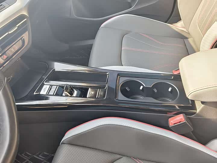 Фото 6 - Volkswagen Lamando L