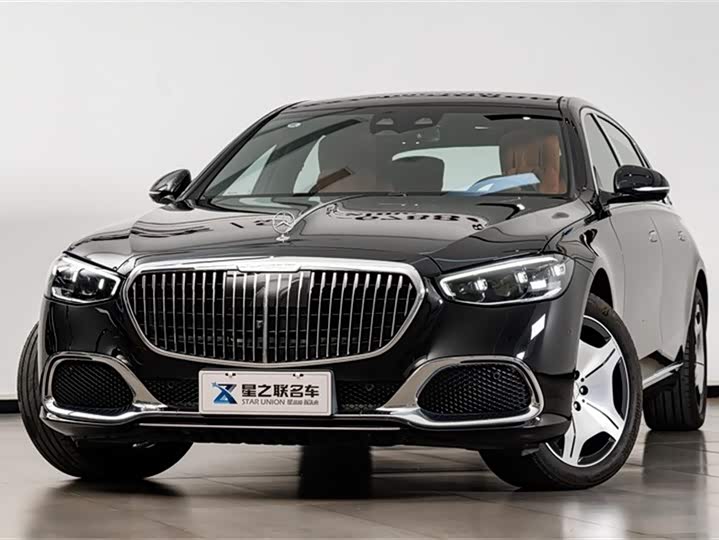 Фото 2 - Mercedes-Benz Maybach S-Class