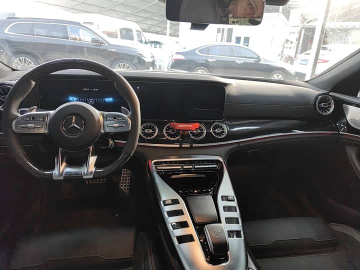 Фото 6 - Mercedes-Benz AMG GT