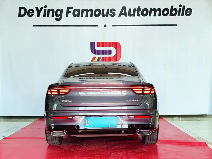 Фото 5 - Geely Preface