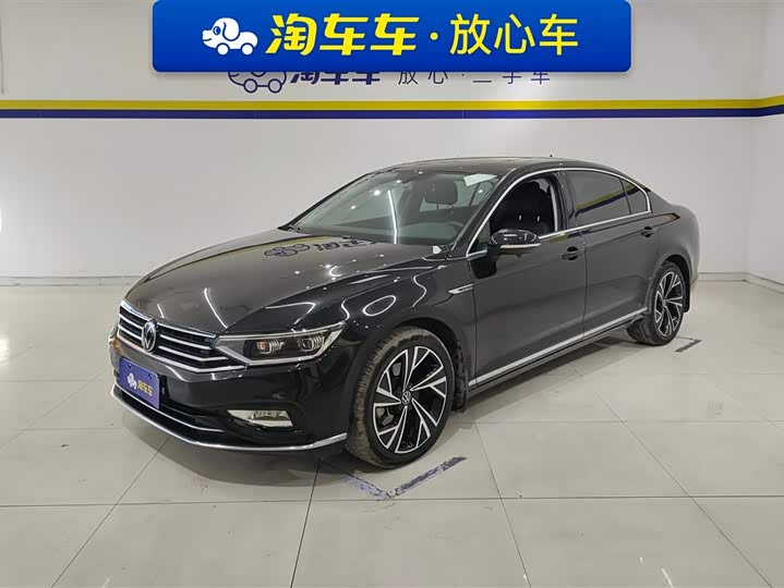 Фото 1 - Volkswagen Magotan