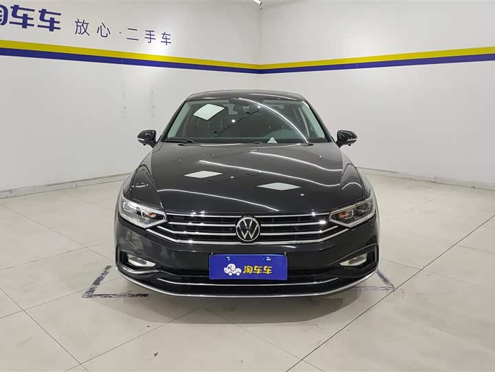 Фото 2 - Volkswagen Magotan