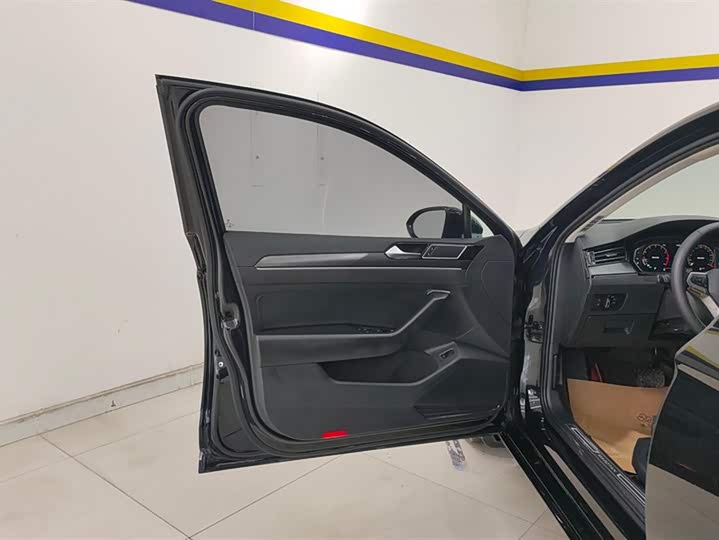 Фото 7 - Volkswagen Magotan