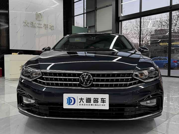 Фото 2 - Volkswagen Magotan